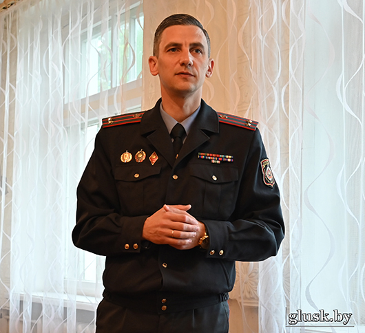 В рамках единого дня информирования населения председатель Глусского райисполкома Владимир Книга 18 мая встретился с коллективом ОАО «ПМК-86 «Водстрой»