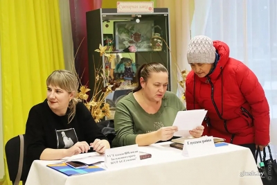В Глуске прошла ярмарка вакансий для людей пенсионного возраста 