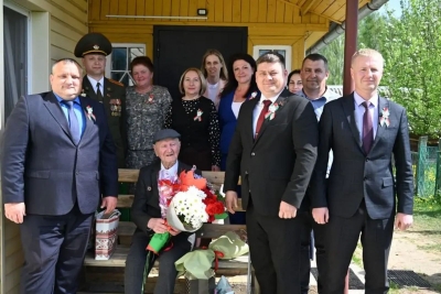 С&nbsp;Днем Победы поздравили ветерана войны Евгения Тимофеевича Шилова