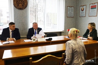У Глуску прыём грамадзян правёў дэпутат Палаты прадстаўнікоў Нацыянальнага сходу Рэспублікі Беларусь Алег Дзьячэнка