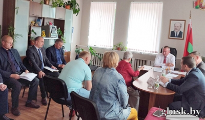 Леонид Мартынюк: близость агрогородка к райцентру накладывает определенный отпечаток на содержание обращений граждан