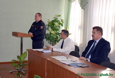 День информирования в Глуске: от частного к общему