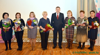 Торжественное мероприятие, посвященное Дню женщин, прошло в Глусском районе (фоторепортаж)