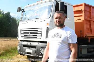 На&nbsp;жатве в&nbsp;Глусском районе&nbsp;&amp;mdash; первый тысячник