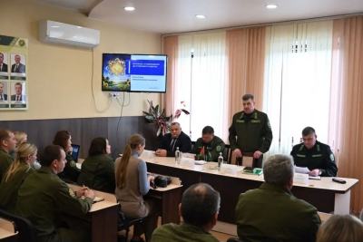 В&nbsp;рамках дня информирования министр лесного хозяйства Республики Беларусь Александр Кулик встретился с&nbsp;коллективом Глусского лесхоза